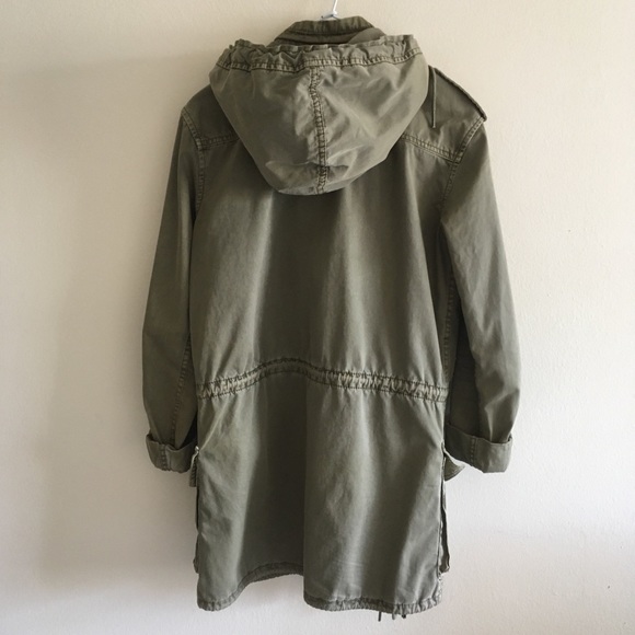 Aritzia Jacket - Picture 5 of 10